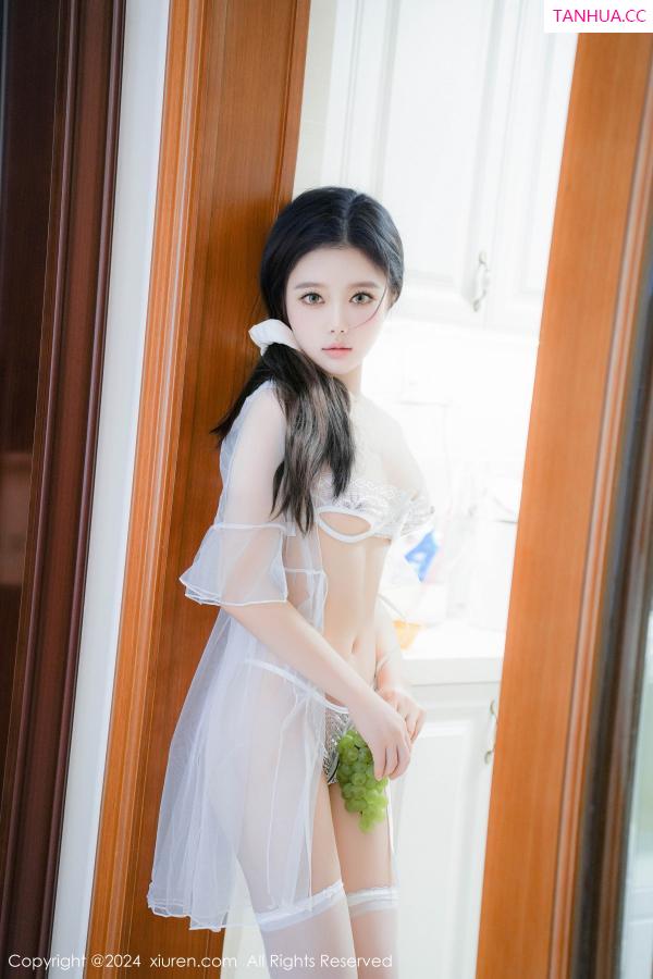   [XiuRen]高清写真图 2024.08.19 No.9031 于诺诺ise 新人美腿第27张图片